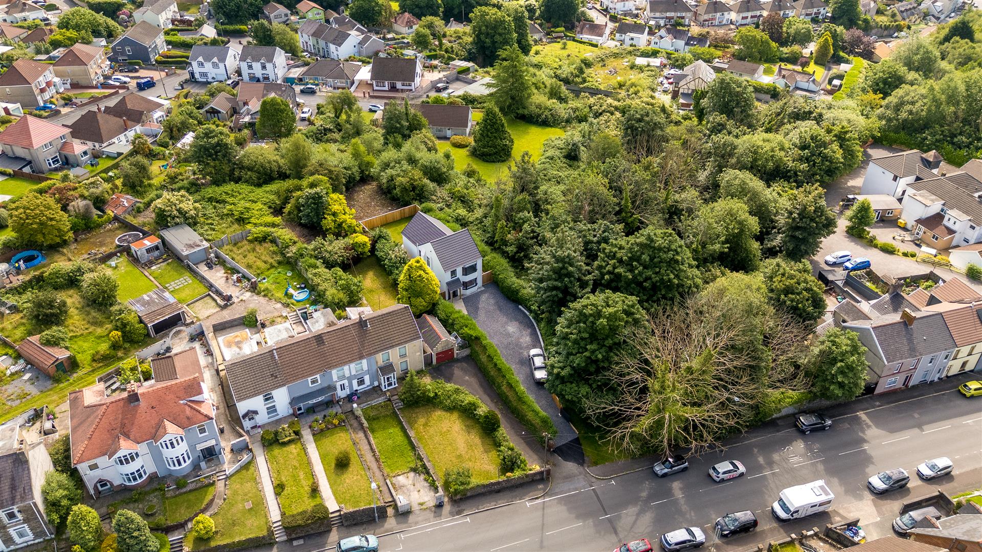 Llangyfelach Road, Treboeth, Swansea, SA5 9EN